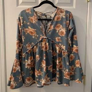 Altar’d State Floral Bell-sleeve Shirt